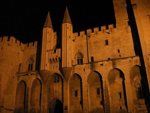 Palace of the Popes at night